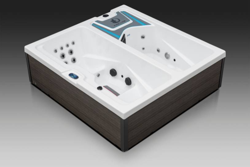 Isometric left view of Fire & Ice dual spa and cold plunge tub with hydrotherapy jets.